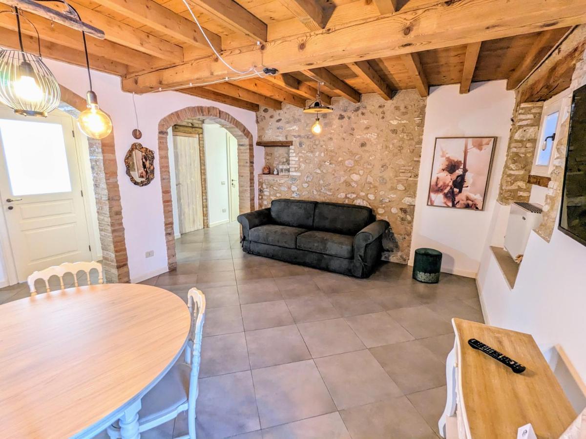 Casal Del Pigno Bed & Breakfast Peschiera del Garda Dış mekan fotoğraf
