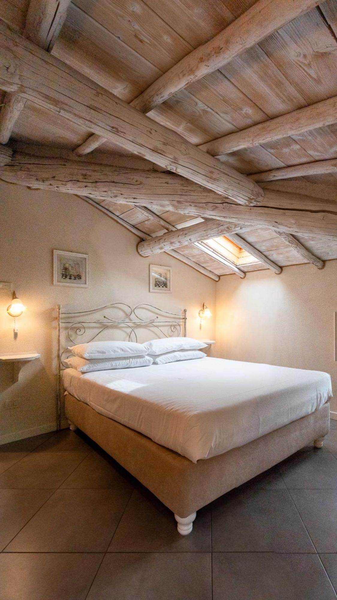 Casal Del Pigno Bed & Breakfast Peschiera del Garda Dış mekan fotoğraf