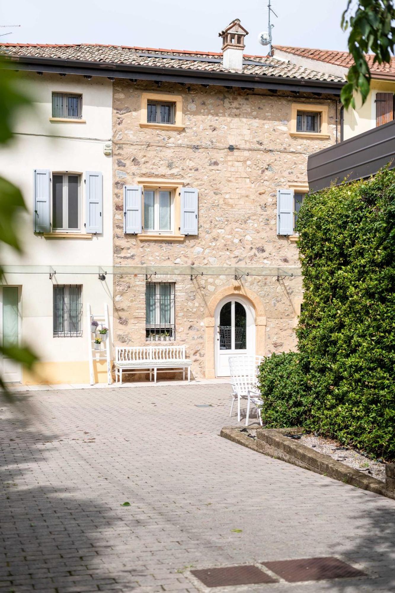 Casal Del Pigno Bed & Breakfast Peschiera del Garda Dış mekan fotoğraf