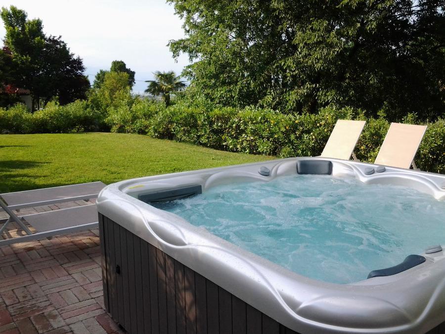 Casal Del Pigno Bed & Breakfast Peschiera del Garda Dış mekan fotoğraf